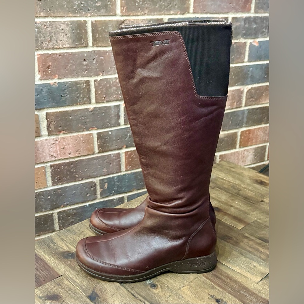 Ladies Teva Ashton Dark Brown Leather Boots - Size 7.5 - Picture 3 of 6